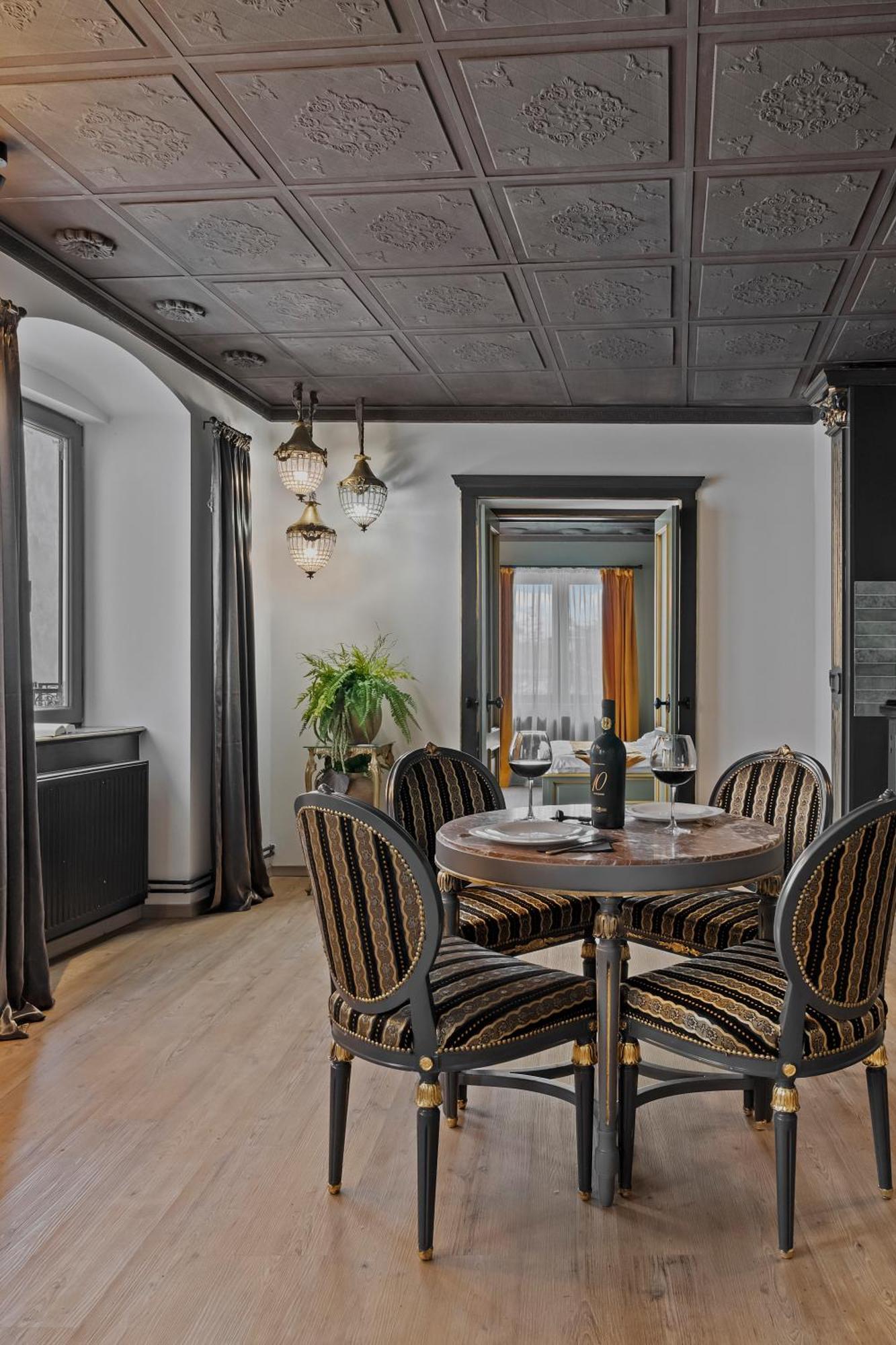 Gela'S Terrace Apartment Sibiu Ngoại thất bức ảnh