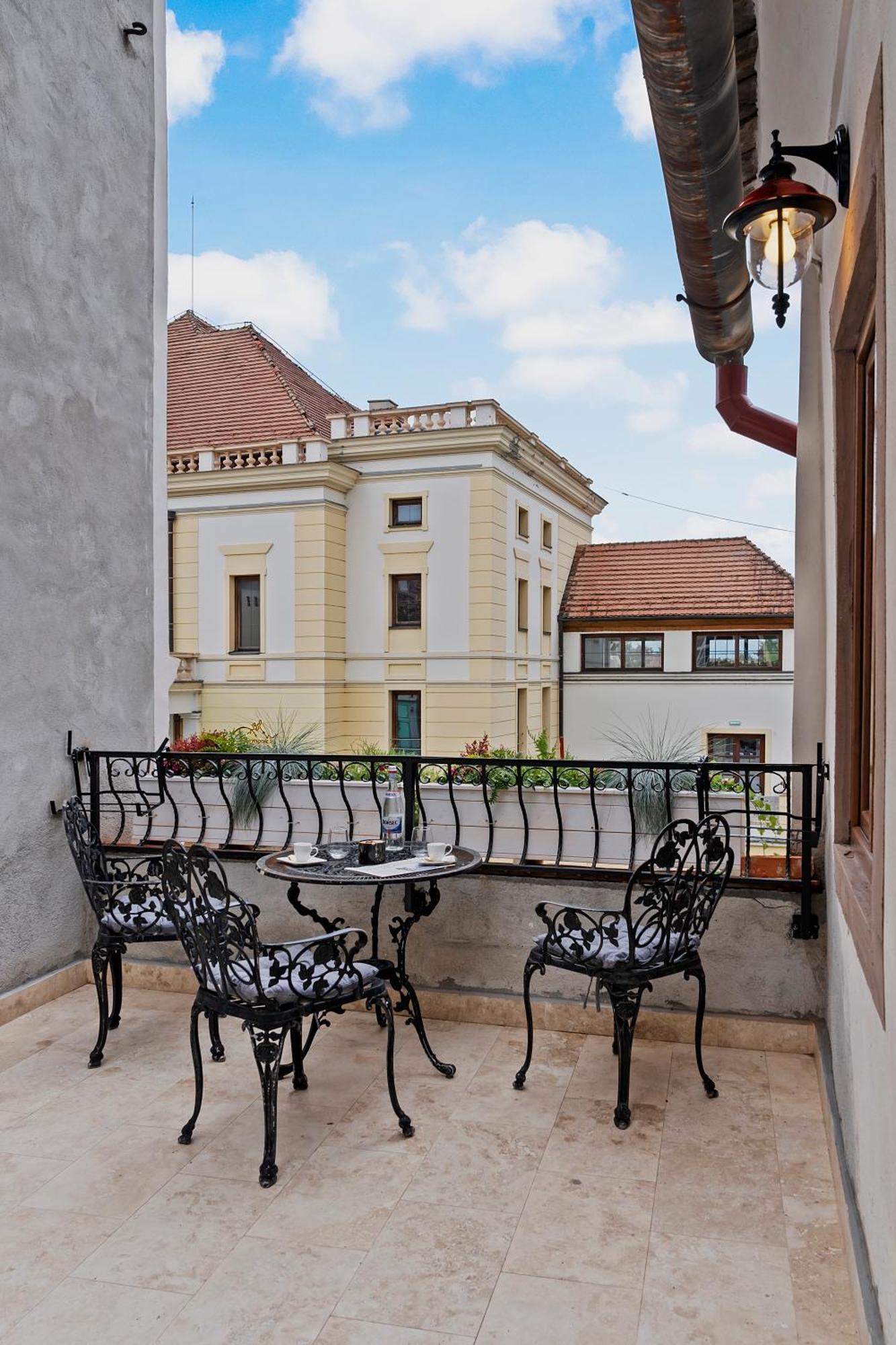 Gela'S Terrace Apartment Sibiu Ngoại thất bức ảnh